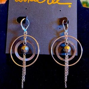 Necklace and earrings set